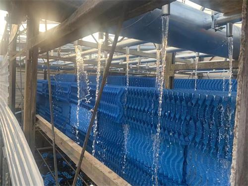 冷卻塔風機節(jié)能改造內(nèi)容及效益,冷卻塔風機是往哪個